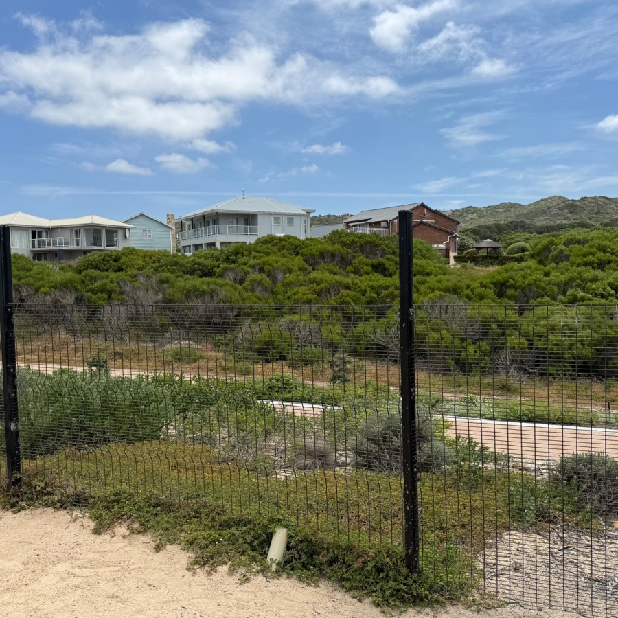 3 Bedroom Property for Sale in Stilbaai Oos Western Cape
